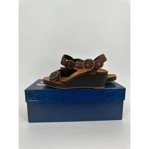 SAS Brown Leather Strap Pump  Women‎ Heels Size 6 BNWB
